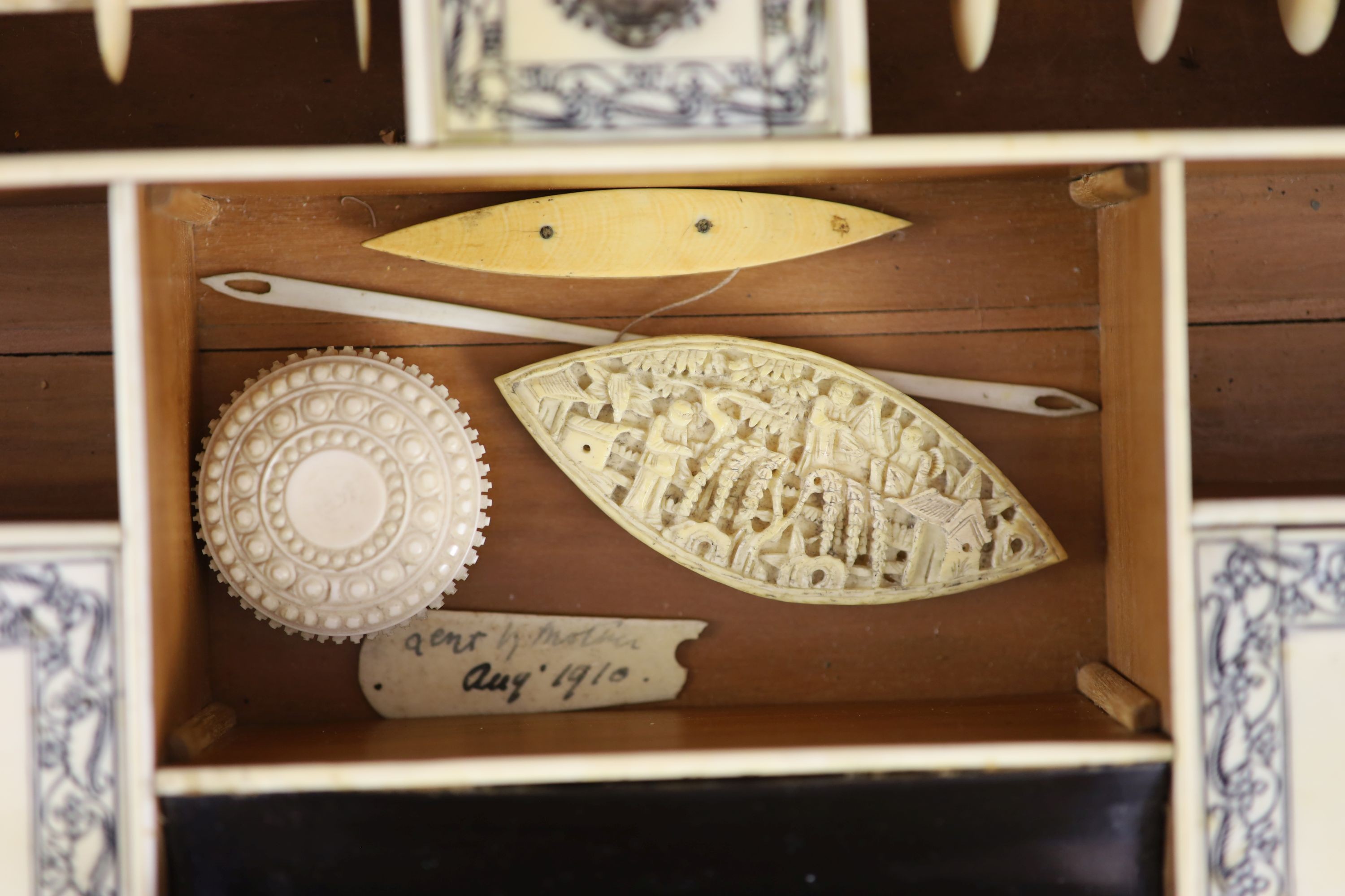 A Vizagatapatam ivory sewing casket, second quarter 19th century, width 35cm depth 28cm height 18cm